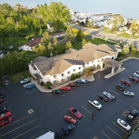 Bay Inn Tawas City Exterior foto