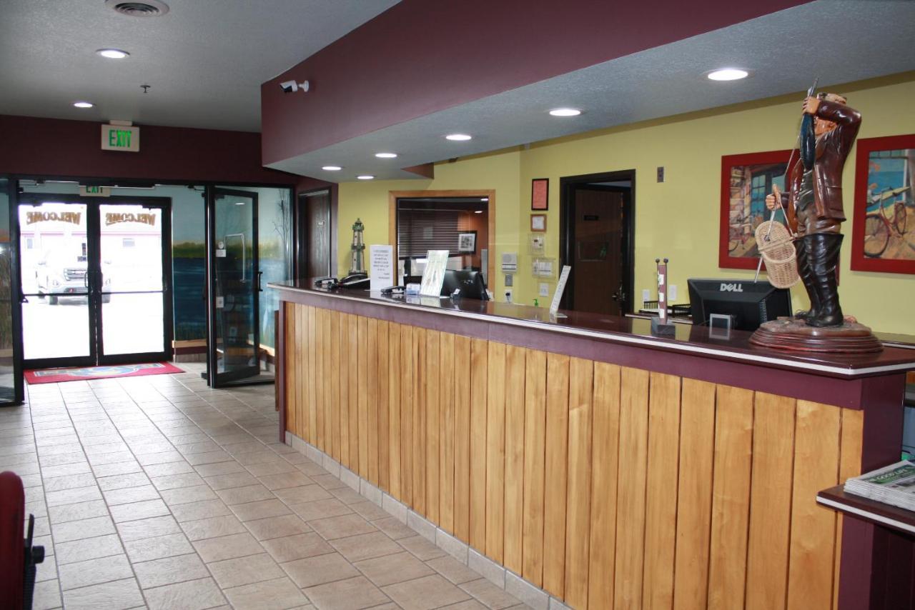 Bay Inn Tawas City Exterior foto
